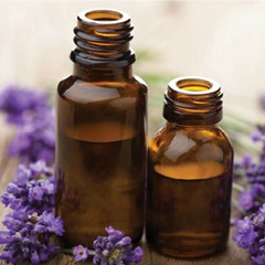 5 Essential Oils for a Naturally Clear Face