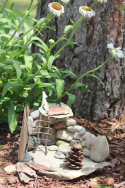 Outdoor Crafting for Kids: Fairy Houses!